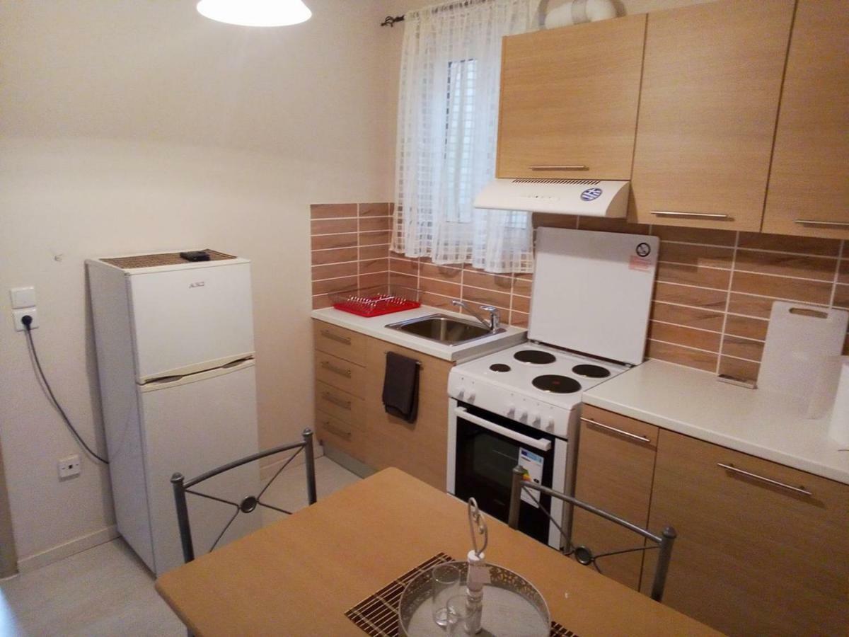 Apartment Sweet Memory *